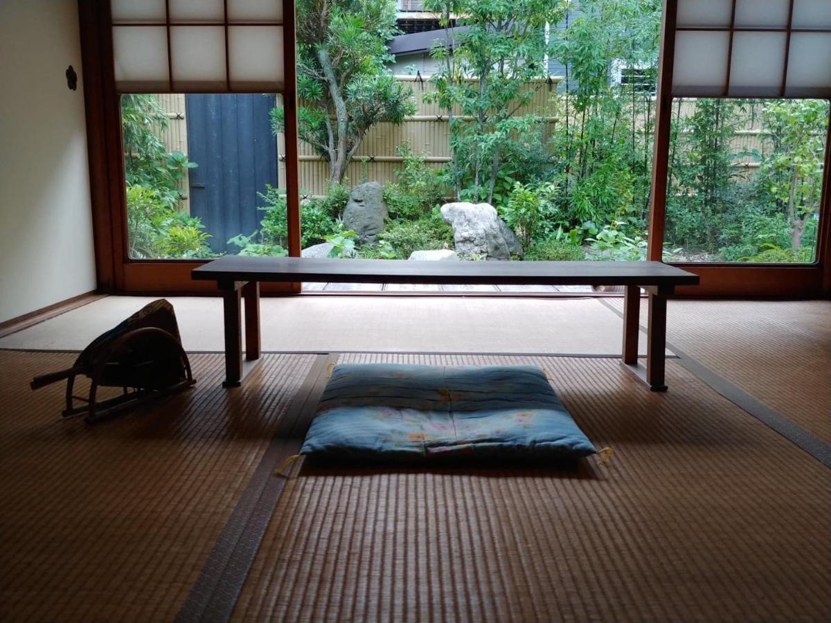 旧鈴木邸 女性専用 Apartment Matsuyama  Bagian luar foto