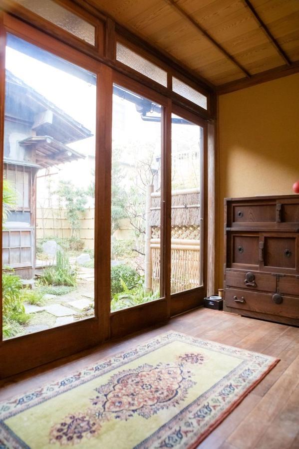 旧鈴木邸 女性専用 Apartment Matsuyama  Bagian luar foto