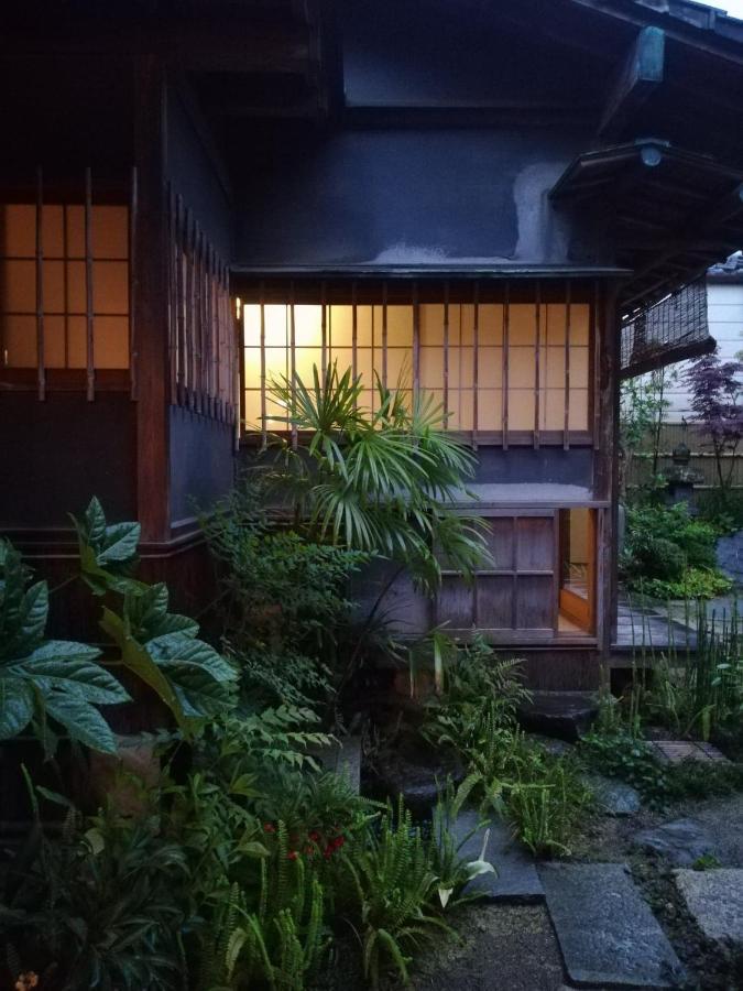 旧鈴木邸 女性専用 Apartment Matsuyama  Bagian luar foto